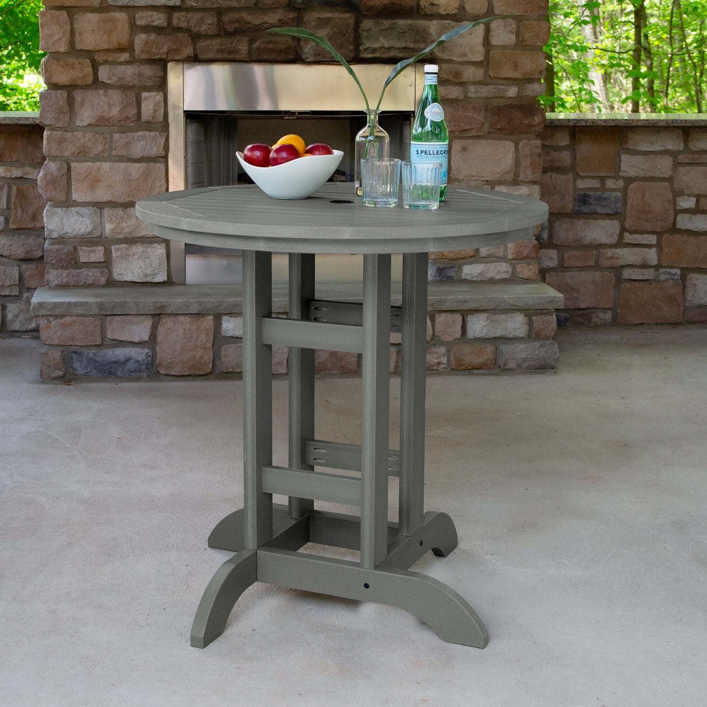 Homestead 36in Diameter Dining Table - Counter Height