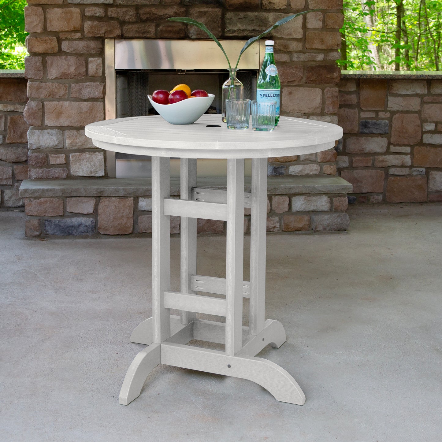 Homestead 36in Diameter Dining Table - Counter Height
