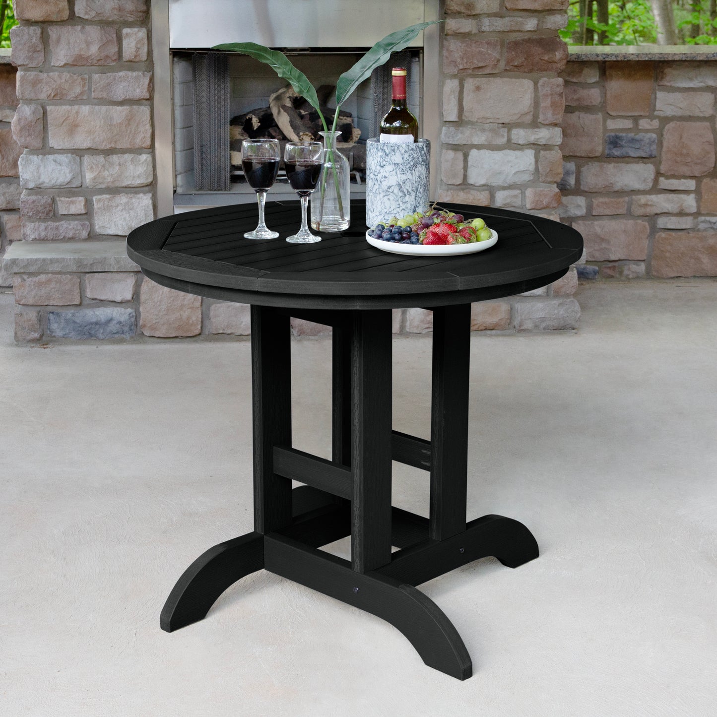 Hometead Round 36in Diameter Dining Table